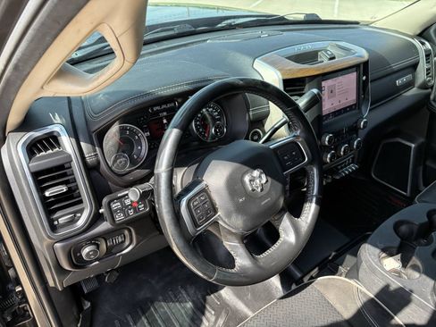 Used 2022 RAM 2500 Laramie AWD/4WD image 18