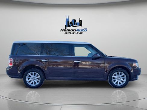 Used 2009 Ford Flex SEL image 2