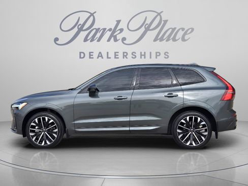 Used 2026 Volvo XC60 B5 Ultra w/ Climate Package AWD/4WD image 2