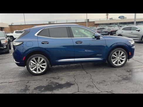 Certified 2023 Buick Envision Avenir image 9