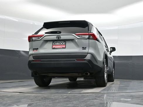 Used 2023 Toyota RAV4 XLE Premium image 35