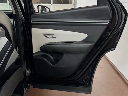 Used 2023 Hyundai Tucson Limited image 40