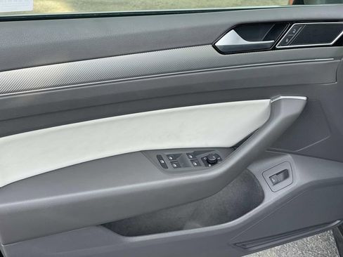 Used 2020 Volkswagen Arteon SEL image 20