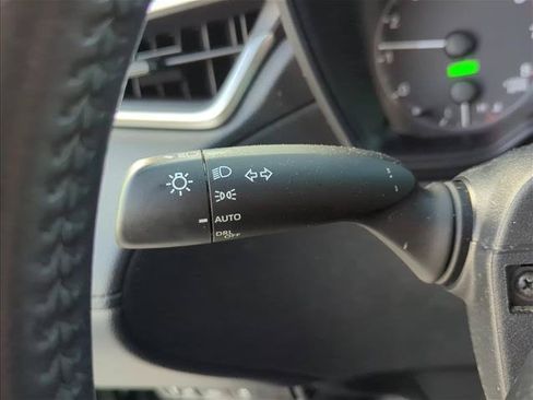 Used 2023 Toyota Corolla Cross AWD Hybrid image 14