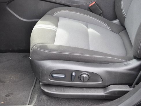 Used 2024 Chevrolet Blazer LT image 7