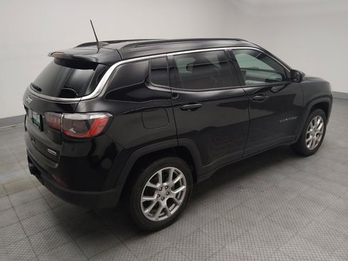 Used 2023 Jeep Compass Latitude AWD/4WD image 10