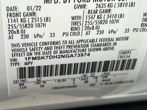 Used 2022 Ford Explorer XLT w/ Equipment Group 202A RWD image 34