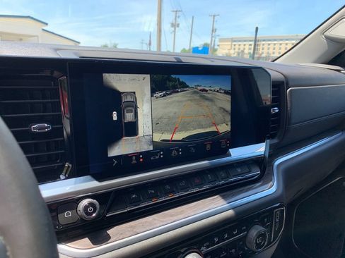 Used 2025 Chevrolet Silverado 1500 LTZ w/ LTZ Premium Package AWD/4WD image 24