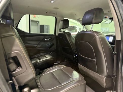 Used 2021 Chevrolet Traverse LT w/ LT Premium Package image 83