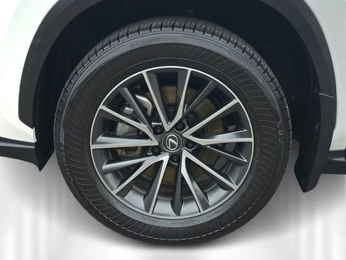 Used 2025 Lexus NX 350 AWD image 9