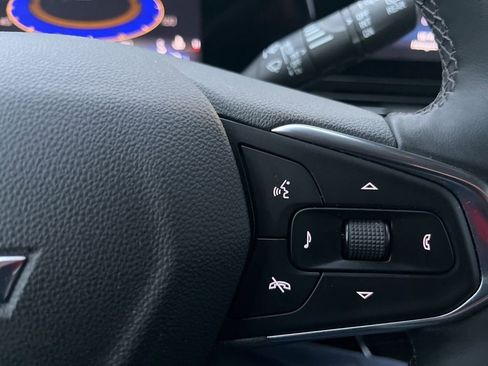 Used 2024 Chevrolet Trax LT w/ Driver Confidence Package image 25