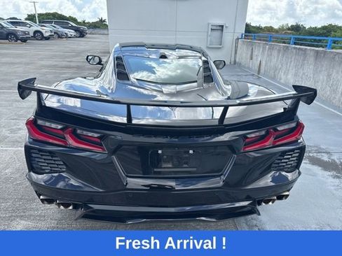Used 2023 Chevrolet Corvette Stingray Preferred Cpe w/ Z51 Performance Package RWD image 13