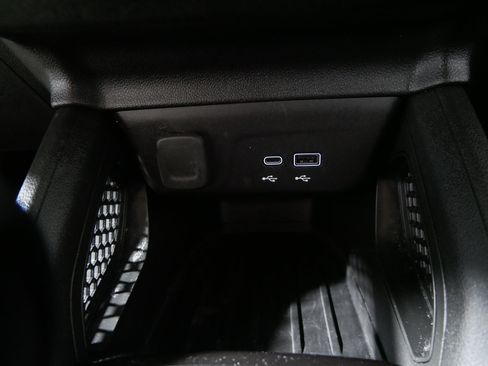 Used 2024 Chevrolet TrailBlazer LS w/ LS Convenience Package AWD/4WD image 30