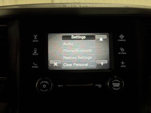 Used 2022 RAM 2500 Tradesman w/ Chrome Appearance Group AWD/4WD image 39