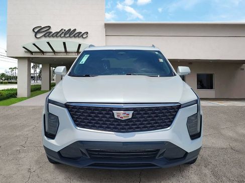 Used 2024 Cadillac XT4 Premium Luxury AWD/4WD image 8