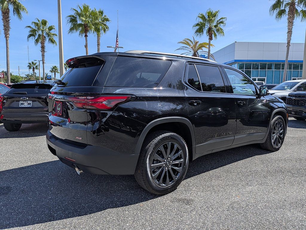 Used 2023 Chevrolet Traverse RS AWD/4WD image 32