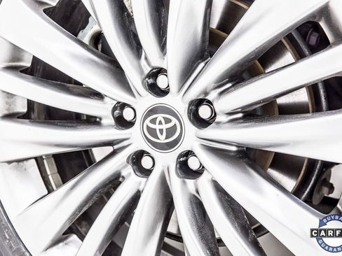 Used 2023 Toyota Highlander Platinum image 38