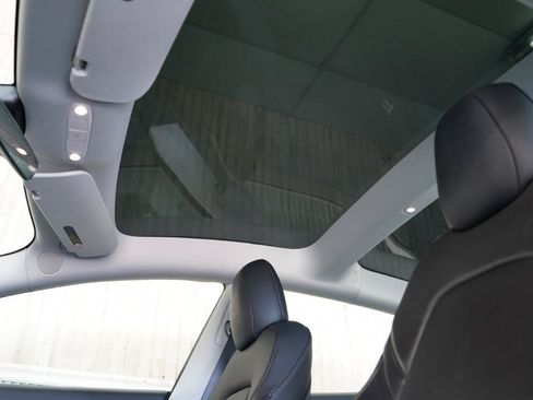 Used 2021 Tesla Model 3 Standard Range Plus RWD image 21