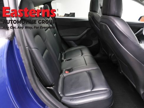 Used 2021 Tesla Model Y 2WD image 17