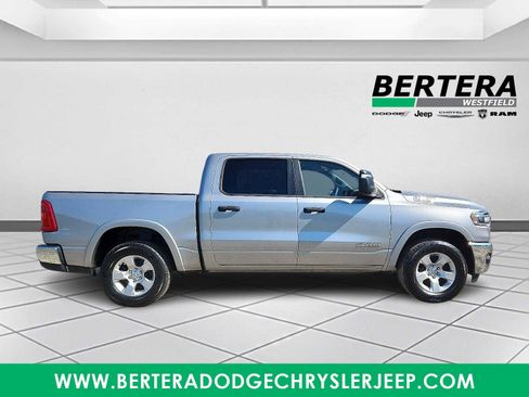 Used 2025 RAM 1500 Big Horn image 7