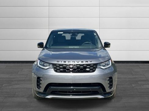 Used 2024 Land Rover Discovery Dynamic SE AWD/4WD image 8