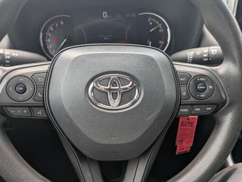 Used 2024 Toyota RAV4 LE AWD/4WD image 9