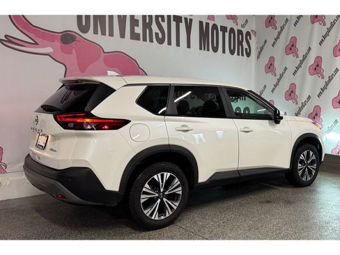 Used 2023 Nissan Rogue SV image 11