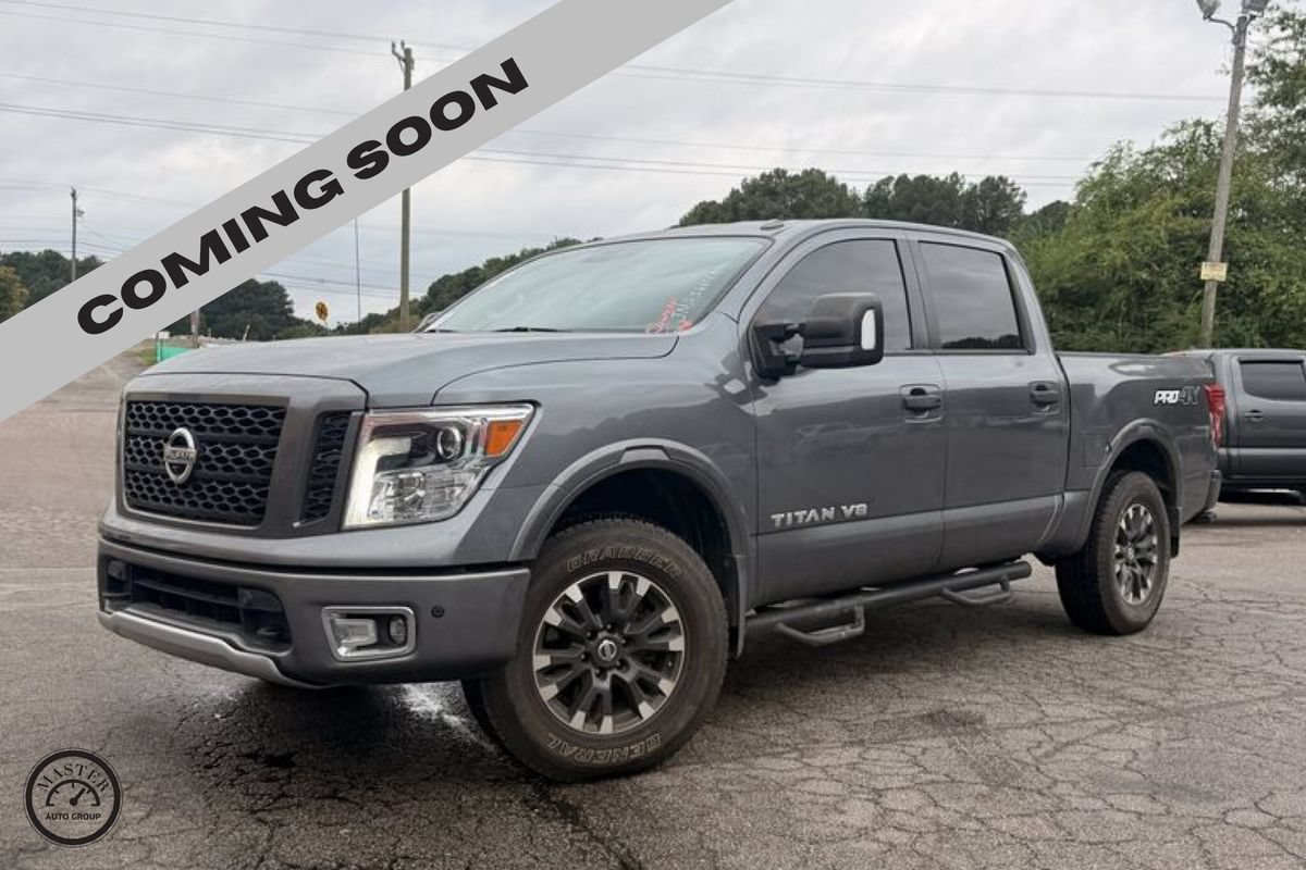 Used 2018 Nissan Titan PRO-4X w/ Pro-4x Convenience Package AWD/4WD image 1