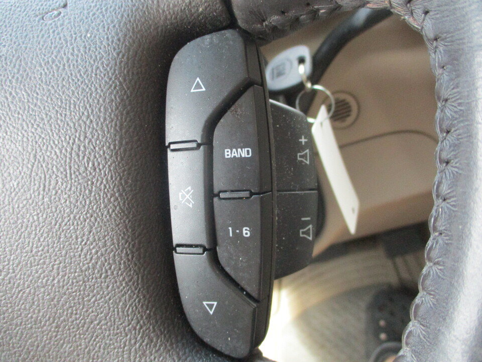 Used 2008 Buick LaCrosse CXL w/ Driver Confidence Package FWD image 31