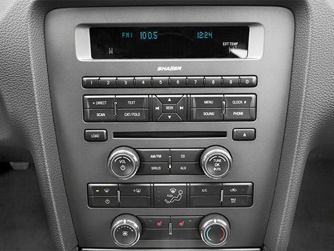 Used 2013 Ford Mustang GT Premium w/ Security Pkg RWD image 9