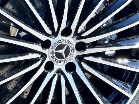 New 2026 Mercedes-Benz GLC 300 4MATIC image 13