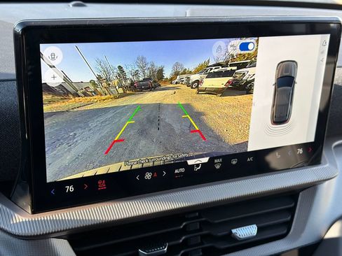 New 2026 Ford Explorer Active w/ Active Comfort Package image 26