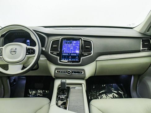 Certified 2023 Volvo XC90 B6 Plus w/ Protection Package Premier AWD/4WD image 15