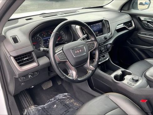 Used 2023 GMC Terrain AT4 image 14