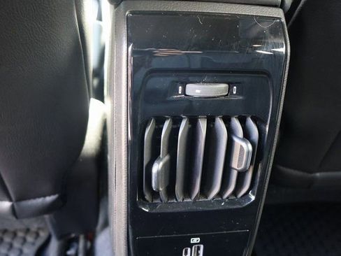 Used 2025 Jeep Compass Latitude w/ Sun & Sound Group image 16