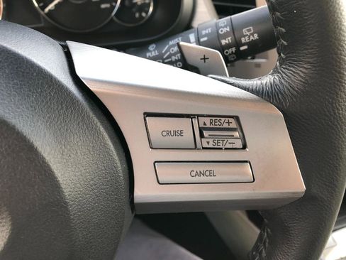 Used 2010 Subaru Outback 2.5i Premium image 15