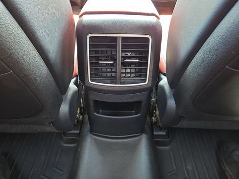 Used 2023 Kia Sportage SX FWD image 11