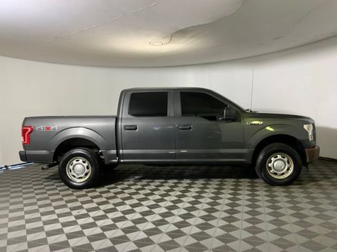 Used 2017 Ford F150 XL w/ XL Power Equipment Group AWD/4WD image 4