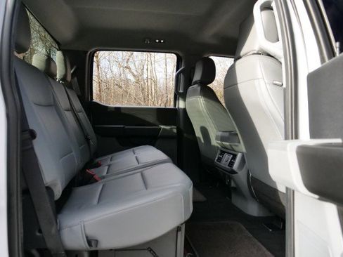 Used 2023 Ford F450 XLT w/ XLT Value Package image 32