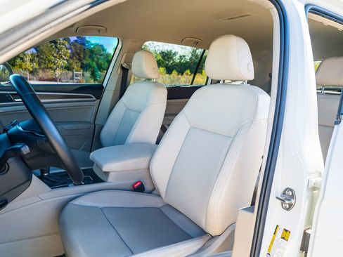 Used 2019 Volkswagen Atlas SE image 21