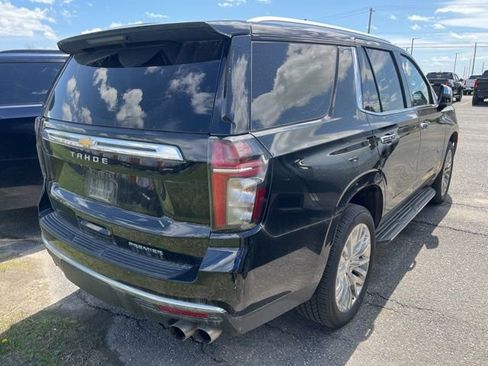 Used 2023 Chevrolet Tahoe Premier w/ Premium Package 2 AWD/4WD image 3