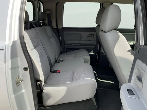 Used 2011 Dodge Dakota Big Horn image 42