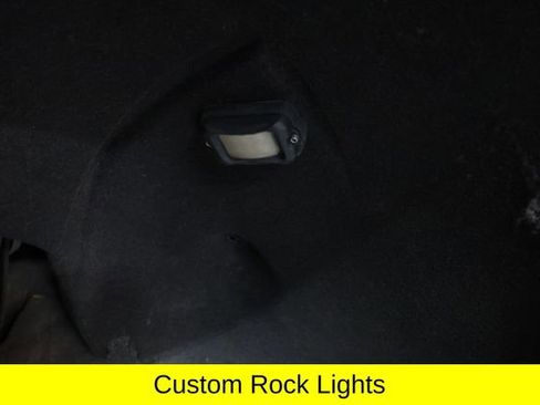 Used 2021 GMC Sierra 3500 4x4 Crew Cab w/ Gooseneck/5TH Wheel Package image 14