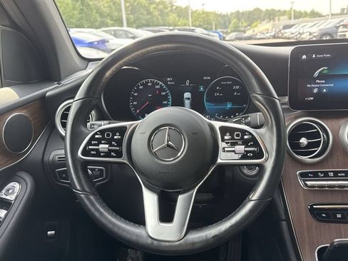 Used 2022 Mercedes-Benz GLC 300 4MATIC w/ Premium Package Lite image 11