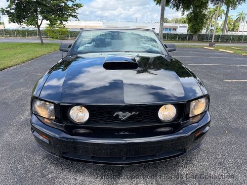 Used 2007 Ford Mustang GT Premium RWD image 5