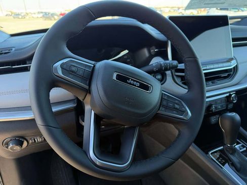 New 2026 Jeep Compass Limited image 37