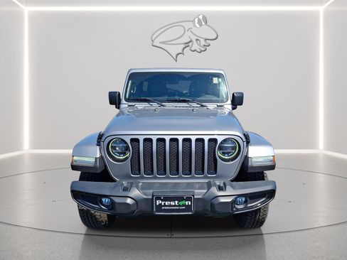Used 2021 Jeep Wrangler Unlimited Sahara AWD/4WD image 21