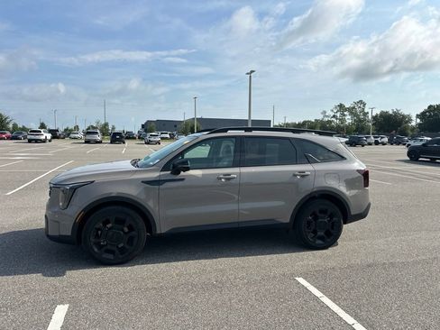 Certified 2025 Kia Sorento SX AWD/4WD image 14