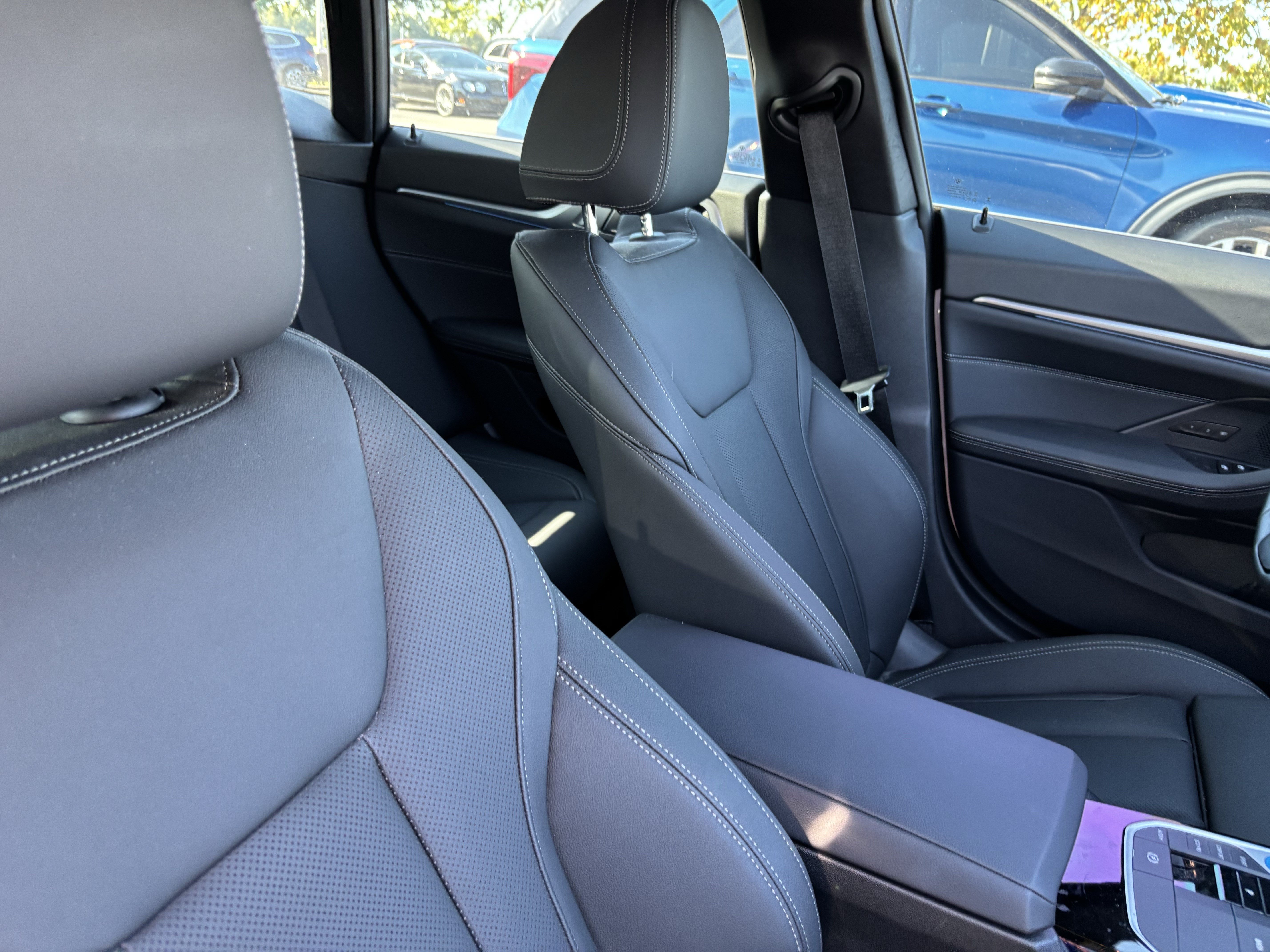 Certified 2024 BMW i4 eDrive35 w/ Convenience Package RWD image 34
