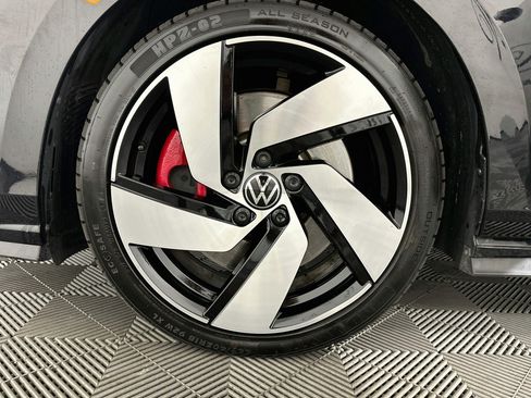 Used 2023 Volkswagen GTI SE FWD image 34
